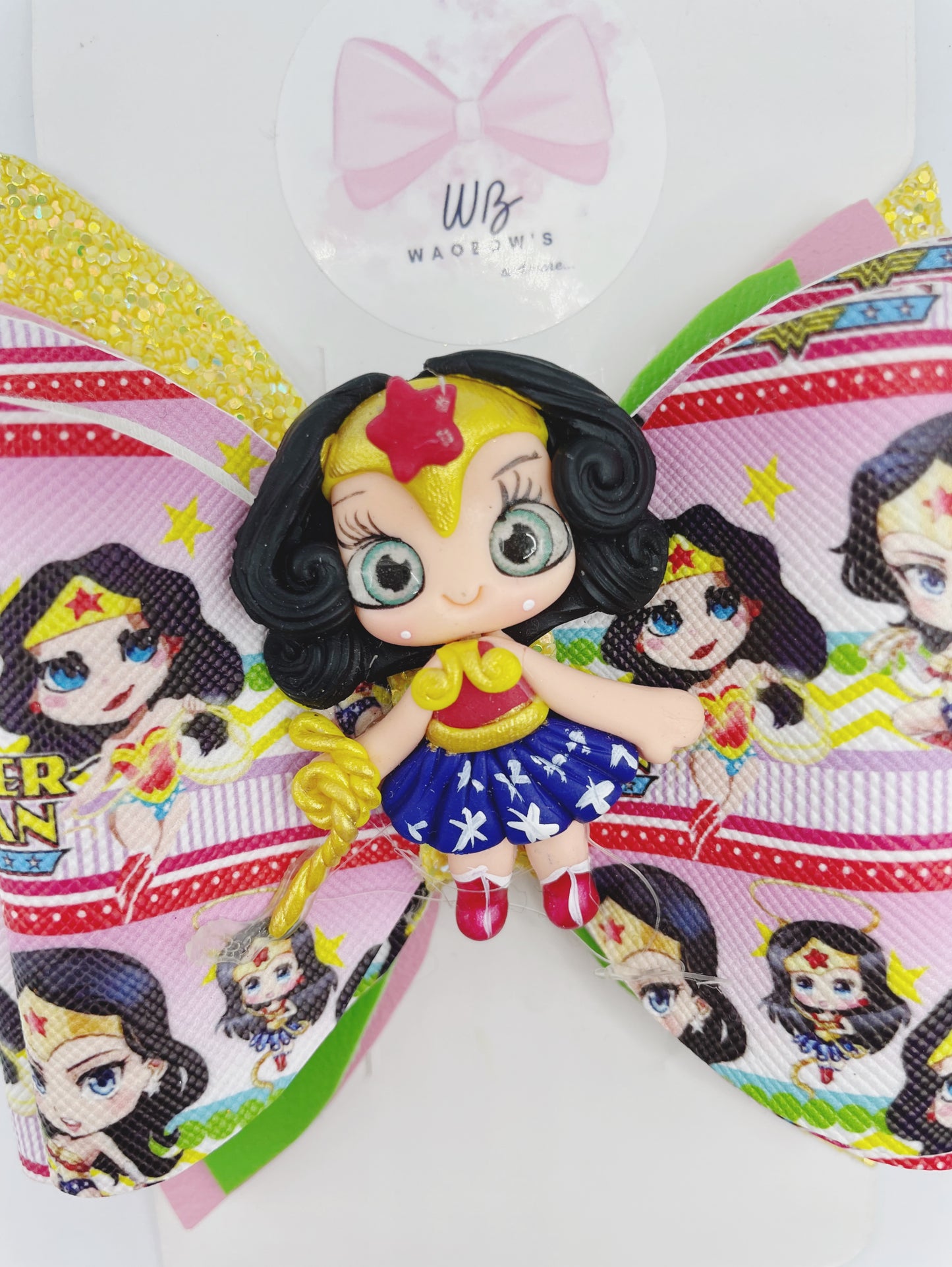 Wonder women vinyl hair bow  Alligator clips bow for Infants toddlers teens